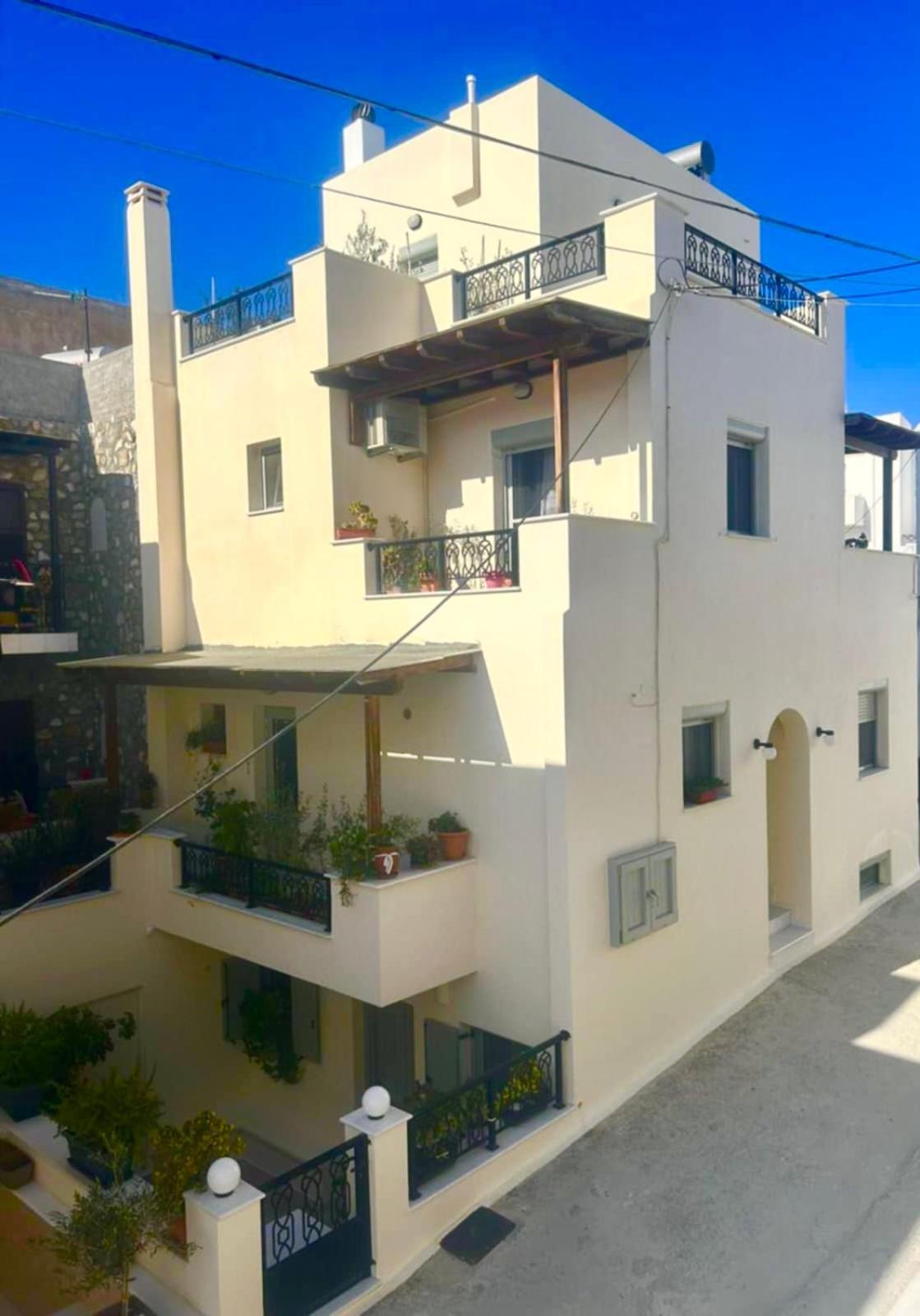 Independent Agapitos Apart , 2Bdrm, Private Patio Naxos City Ngoại thất bức ảnh