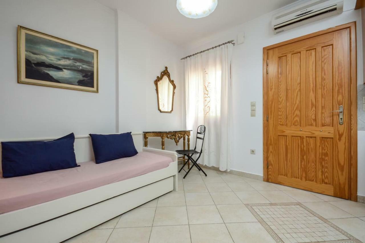 Independent Agapitos Apart , 2Bdrm, Private Patio Naxos City Ngoại thất bức ảnh